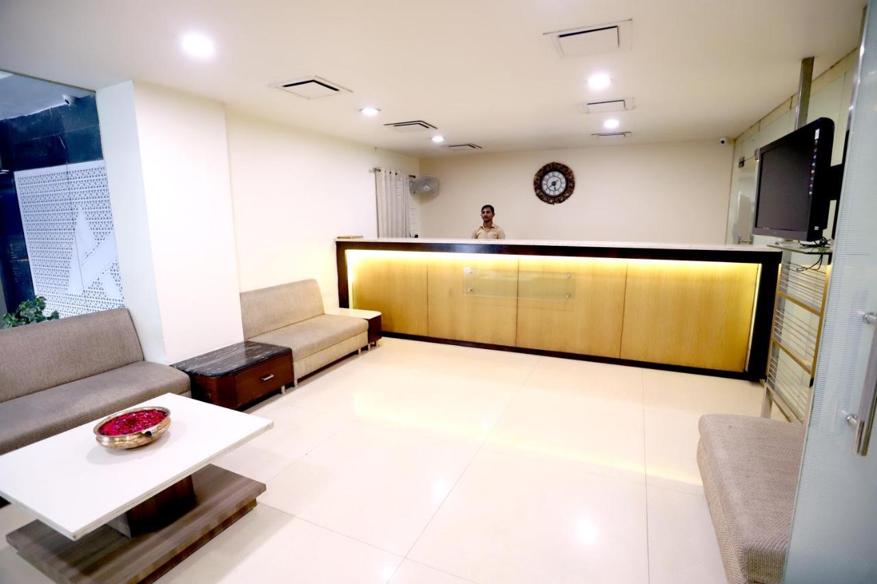 Hotel Blue Pearl Bhopal Exterior foto
